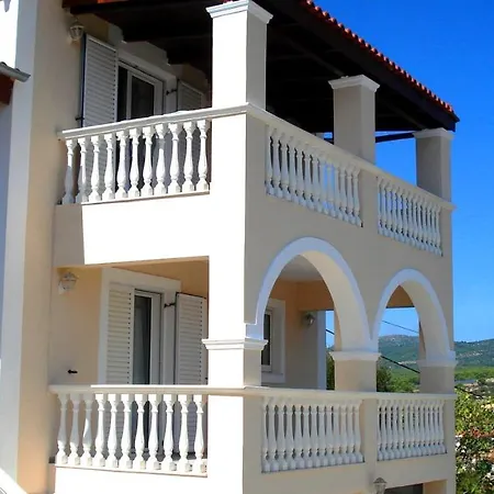 Casa Campanario